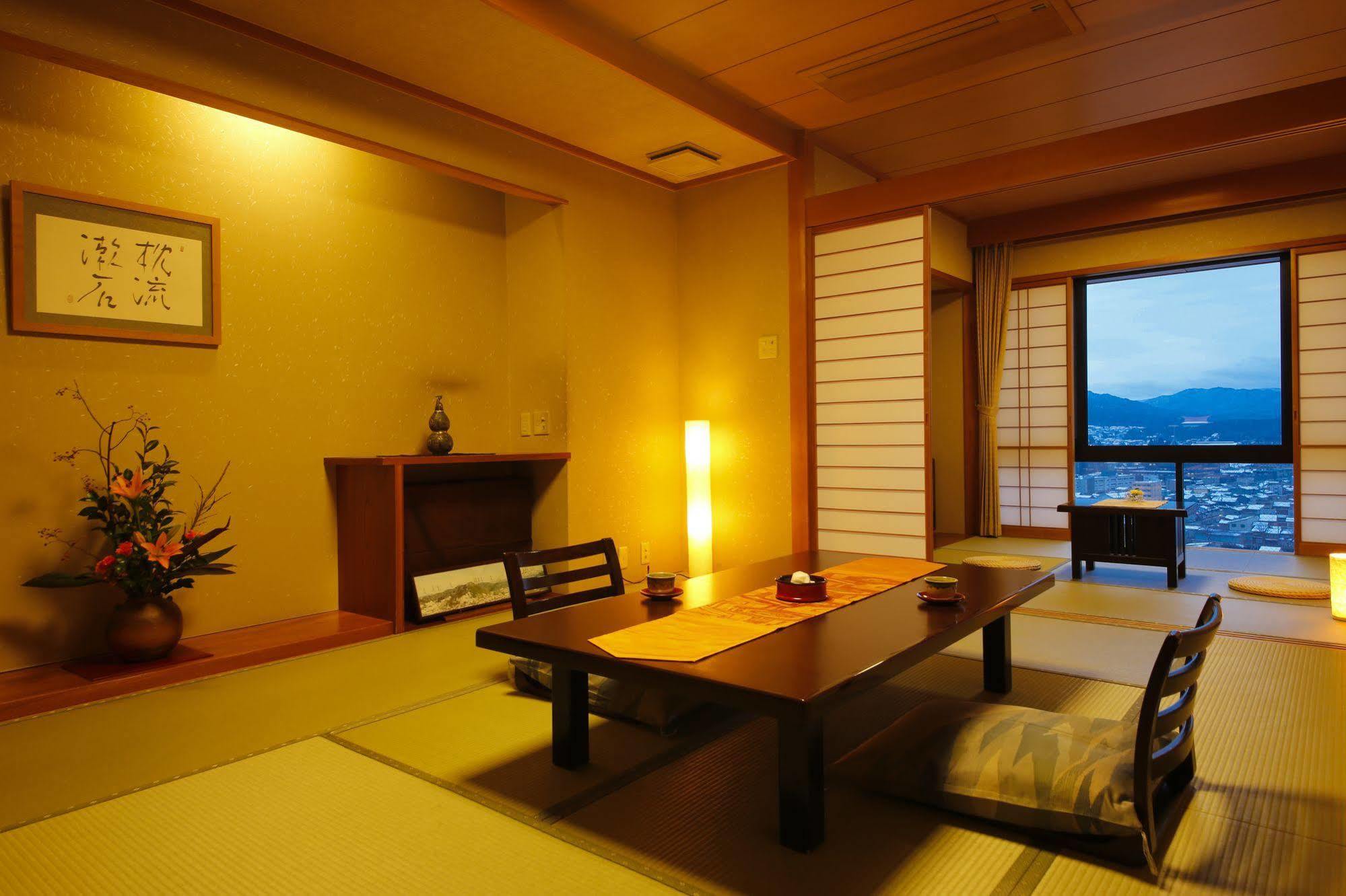 Takayama Kanko Hotel Takayama (Gifu) Exterior foto
